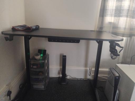 Buy & Sell Cwm Blaenau Gwent - Photos for X Rocker gaming table