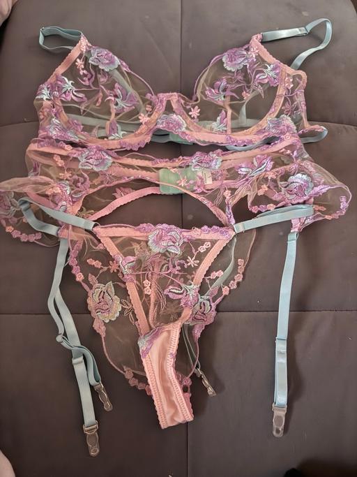 Buy & Sell Parkgate Rotherham - Photos for Lingerie set