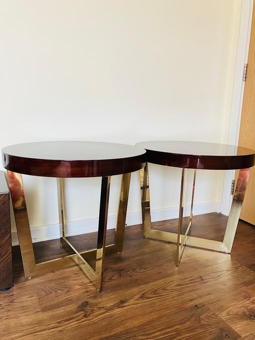 Buy & Sell Kilburn North West London - Photos for Round wooden coffee tables