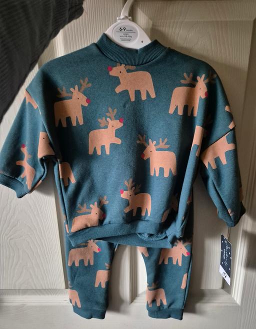 Buy & Sell Crumpsall Manchester - Photos for new Baby Xmas Reindeer Jogger Set