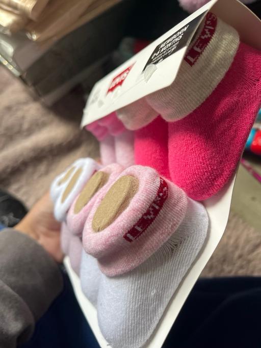 Buy & Sell Wednesfield Wolverhampton - Photos for 0-6 months sock set