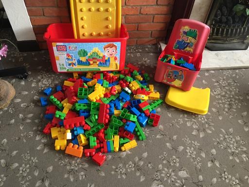 Buy & Sell Romford Havering - Photos for 2 mega blocks sets