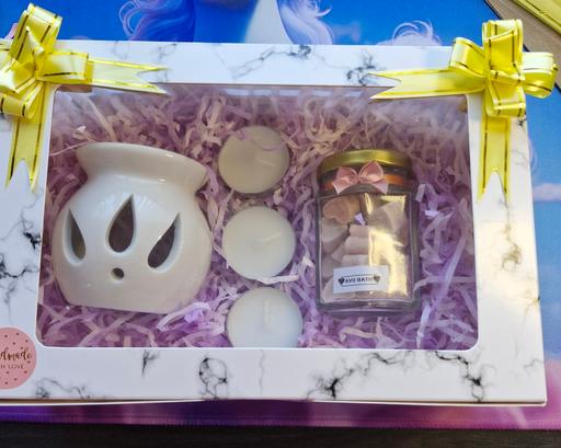 Buy & Sell Netherton Dudley - Photos for wax burner gift set