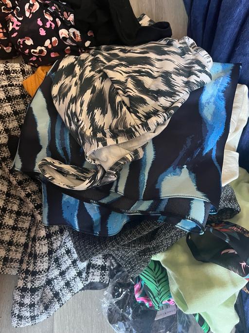 Buy & Sell Wednesfield Wolverhampton - Photos for Random 13 item clothes bundle £2 all