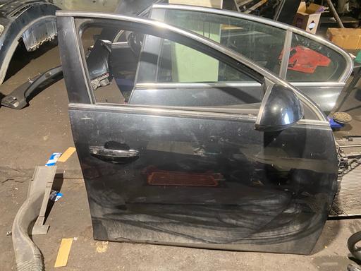 Vehicles Wickersley Rotherham - Photos for Vauxhall Insignia Mk2. Driver side door
