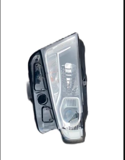 Vehicles Sheffield Sheffield - Photos for Ford edge driver side headlights PC20935