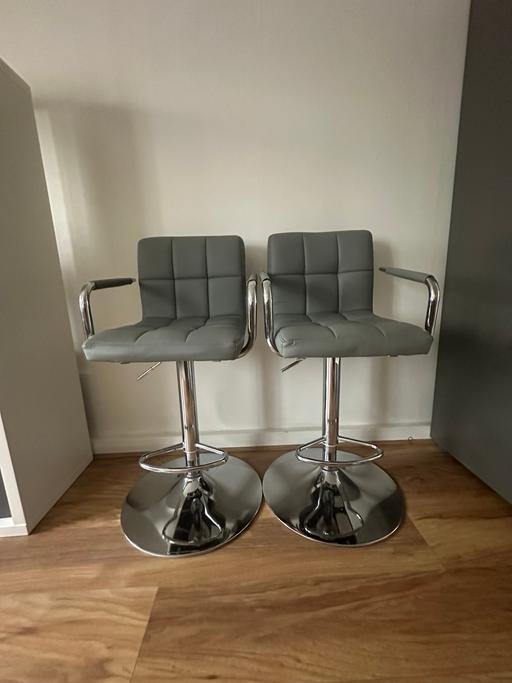 Buy & Sell Chigwell Epping Forest - Photos for Bar chairs