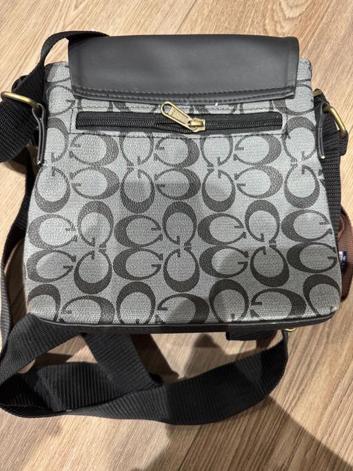 Buy & Sell Willenhall Walsall - Photos for Gucci man bag