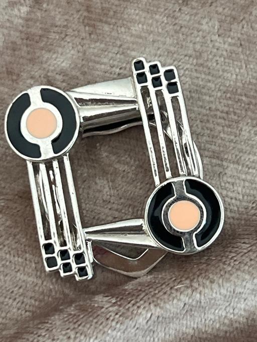 Buy & Sell Brighton Brighton - Photos for Beautiful vintage scarf clip