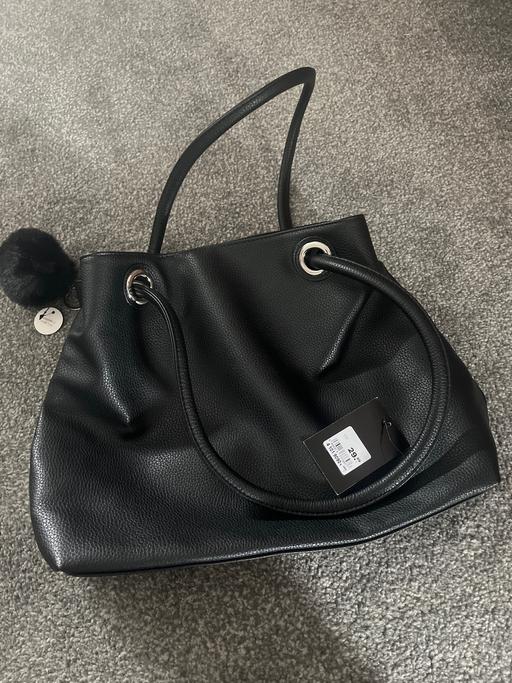 Buy & Sell Conisbrough Doncaster - Photos for New black soft catwalk designer bag