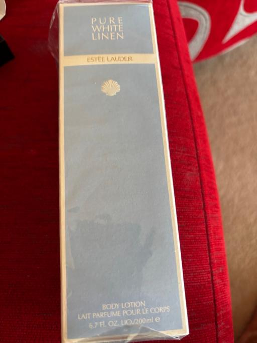 Buy & Sell Alcombe Somerset - Photos for Pure White Satin ESTÉE LAUDER