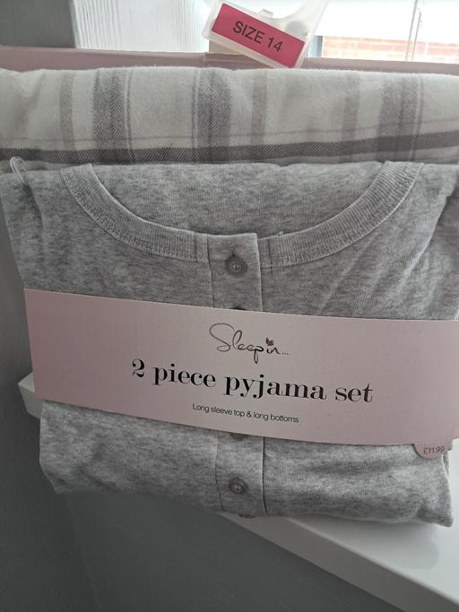 Buy & Sell Dunswell Hull - Photos for BRAND NEW LONG GREY PYJAMAS