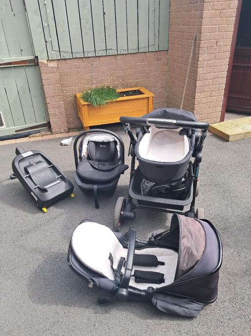 Buy & Sell Whiteinch Glasgow - Photos for silver cross pram and travel system