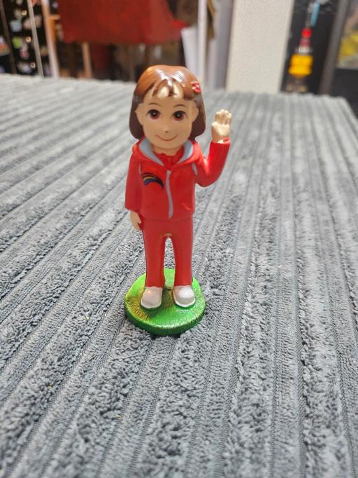 Buy & Sell Northfield Birmingham - Photos for 👋 Rainbow Tracksuit Girl Figure