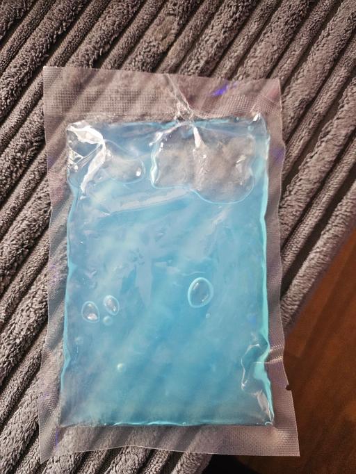 Buy & Sell Northfield Birmingham - Photos for 🧊 Blue Slime Pouch