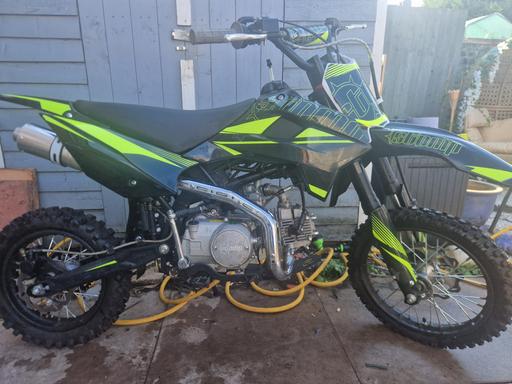 Vehicles Tipton Sandwell - Photos for 120cc Pit Dirt Bike Stomp SUPERSTOMP120R Manu