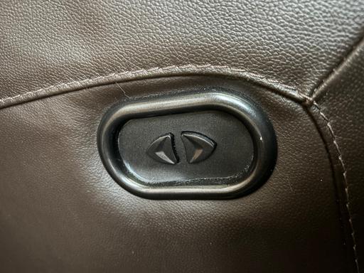 Buy & Sell Wolverhampton West Midlands - Photos for Leather Brown Sofa