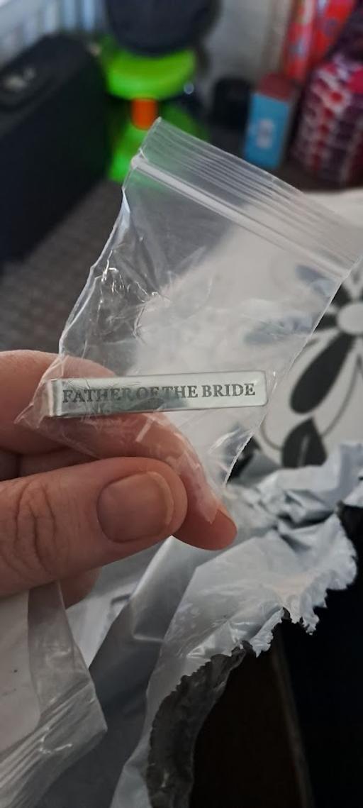 Buy & Sell Northfield Birmingham - Photos for 👔 “Father of the Bride” Metal Collar Pin