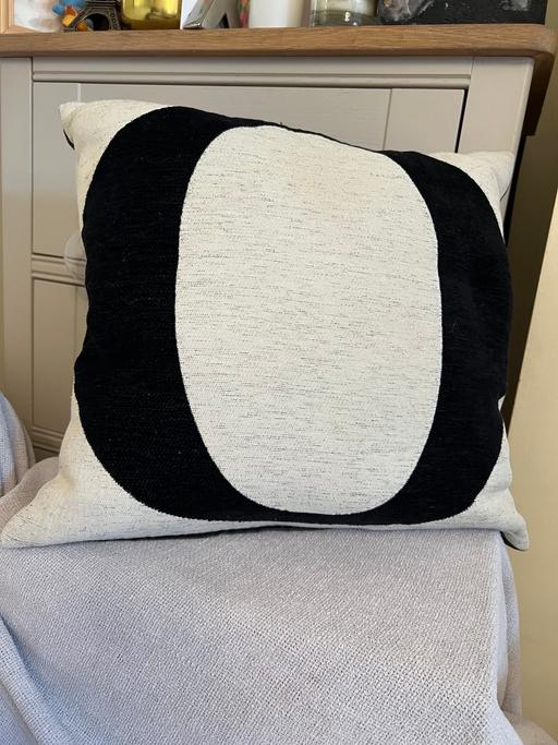 Buy & Sell Hetton-Le-Hole Sunderland - Photos for Letter 0 cushion From Next 