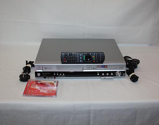 Buy & Sell Hall Green Wakefield - Photos for Panasonic DMR-EZ45V DVD VHS Recorder Freeview