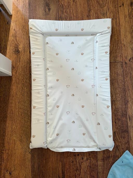 Buy & Sell Newbury Park East London - Photos for Change Mat