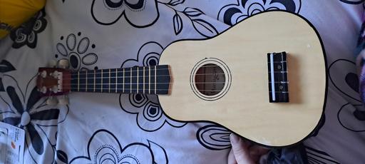 Buy & Sell Northfield Birmingham - Photos for 🎶 Ukulele with Case