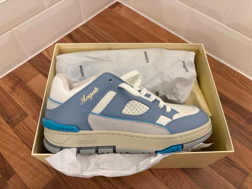 Buy & Sell Caversfield Cherwell - Photos for Axel arigato light blue lo sneaker size 6.5