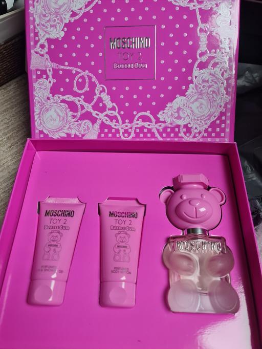 Buy & Sell Gatley Stockport - Photos for Perfume Gift Set