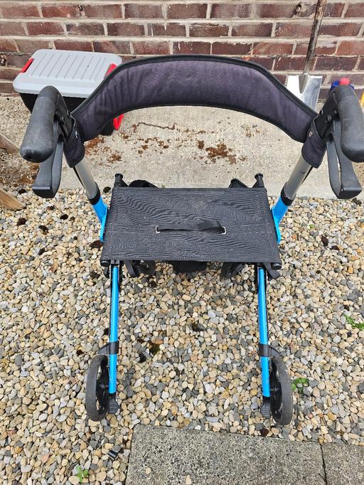 Buy & Sell The Grove County Durham - Photos for MOTABILITY STROLLER