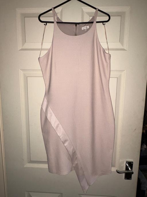 Buy & Sell Oldbury Sandwell - Photos for River island dress