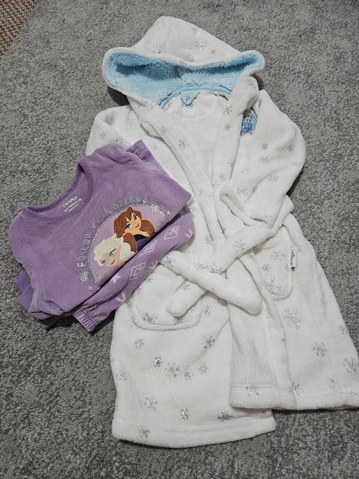 Buy & Sell Weston Point Halton - Photos for Age 3-4 FROZEN nightwear set