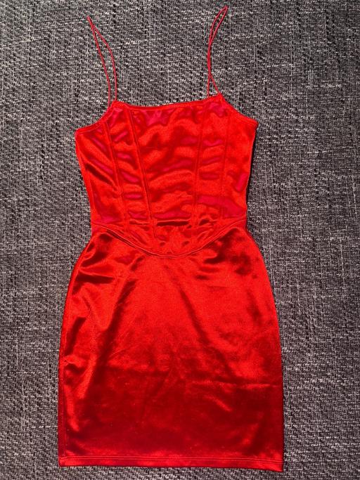 Buy & Sell Oldbury Sandwell - Photos for Red minidress XS H&M