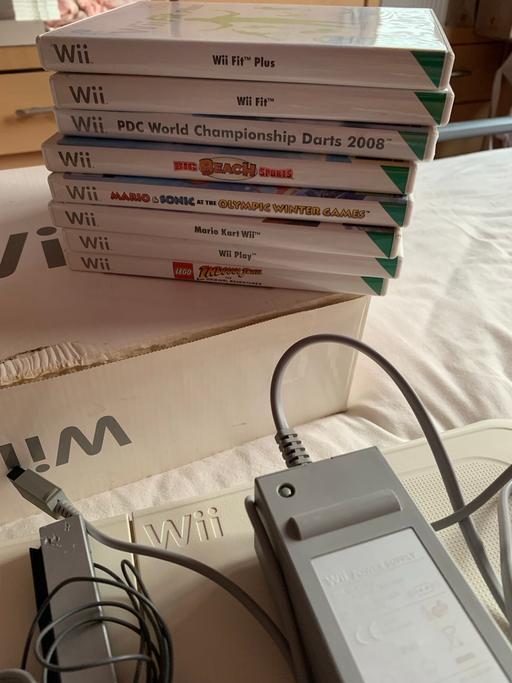 Buy & Sell Romford Havering - Photos for Wii bundle
