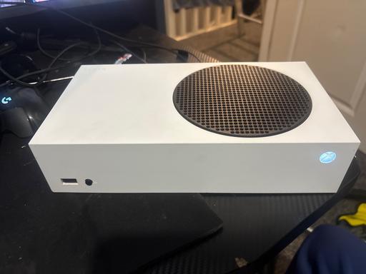 Buy & Sell Slaithwaite Kirklees - Photos for Xbox series s good condition