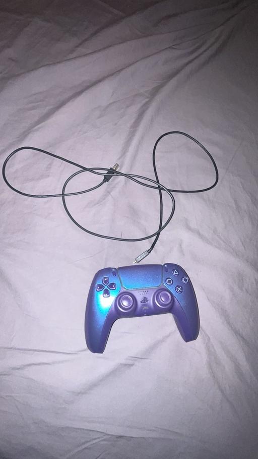 Buy & Sell Sark Guernsey - Photos for PlayStation 5 Controller Iridescent
