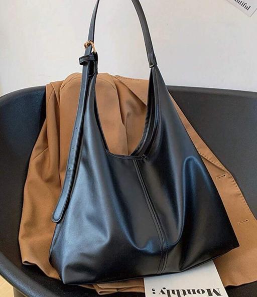 Buy & Sell Abbey Road North West London - Photos for Vintage large shoulder bag