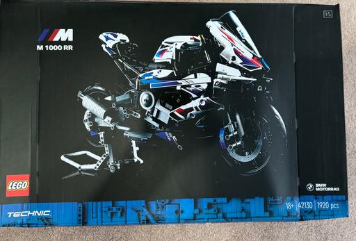 Buy & Sell Seven Kings East London - Photos for Brand New LEGO Technic BMW M1000RR (42130)