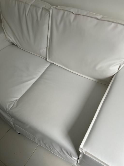 Buy & Sell Wombwell Barnsley - Photos for Sofa only week old to big when come white