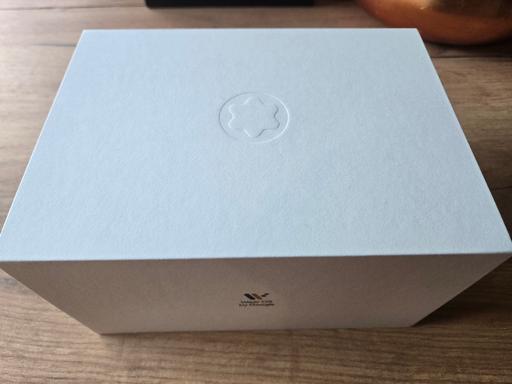 Buy & Sell Boughton Monchelsea Maidstone - Photos for Montblanc summit 3 smart watch