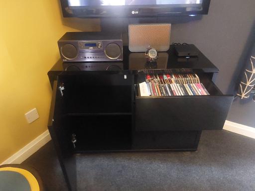 Buy & Sell Walkley Sheffield - Photos for Black hi gloss cabinet