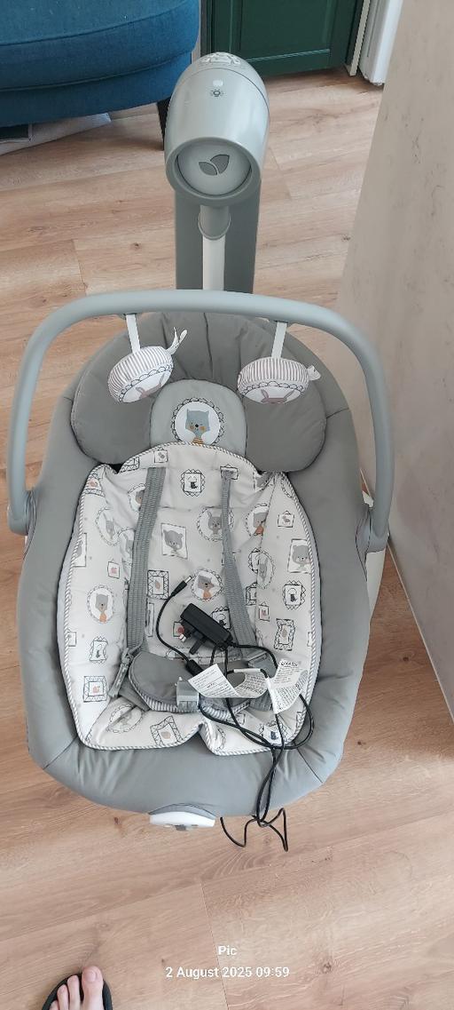 Buy & Sell East Ham East London - Photos for Joie Serina 2 in 1 electric rocker/swing