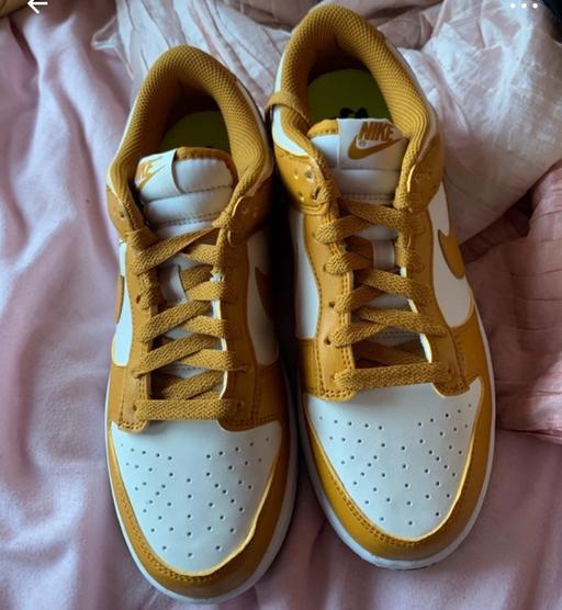 Buy & Sell Romford Havering - Photos for W Nike Dunk Low Next Nature Sand 5.5