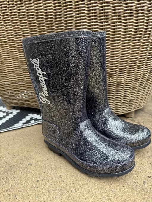 Buy & Sell Birchmoor North Warwickshire - Photos for Girls Pineapple black wellies size 13