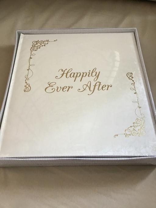 Buy & Sell Shepherd`s Bush West London - Photos for Big wedding album