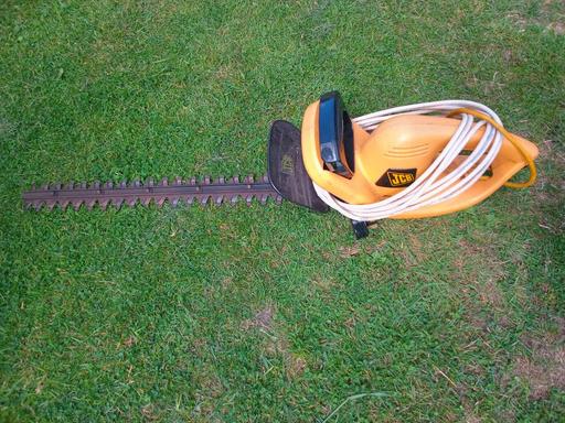Buy & Sell Walsall West Midlands - Photos for JCB ELECTRIC HEDGE TRIMMER