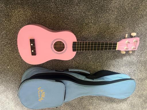 Buy & Sell Newbridge Wolverhampton - Photos for Kids mini guitar