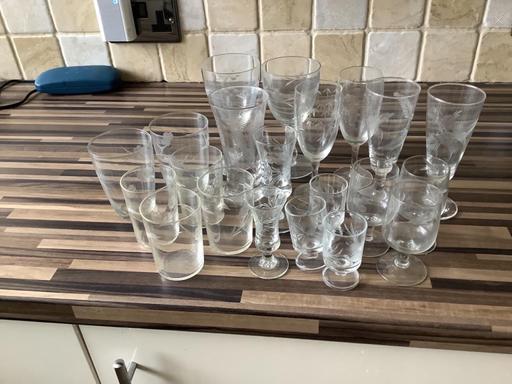 Buy & Sell Woodsetton Dudley - Photos for Old etched glasses