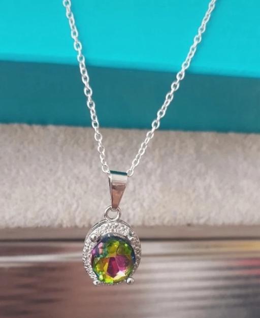 Buy & Sell Thornaby Stockton-on-Tees - Photos for RainbowTopaz Crystal Pendent Necklace