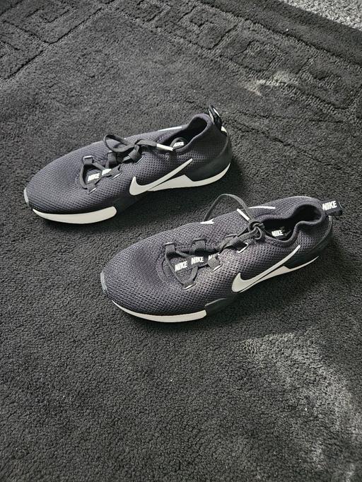Buy & Sell Wallbrook Dudley - Photos for New woman's Nike trainers