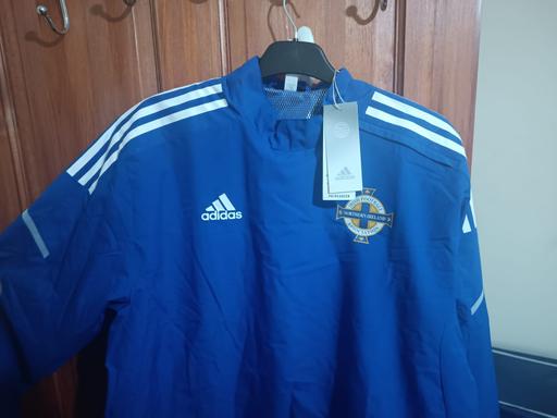 Buy & Sell Earley Reading - Photos for Adidas Irish Football Association Top